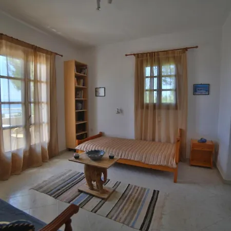 Pirgos Naxos Apartment Aliko Beach Room photo
