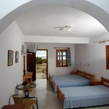 Pirgos Naxos Apartment Aliko Beach Room photo