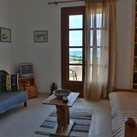 Pirgos Naxos Apartment Aliko Beach Room photo