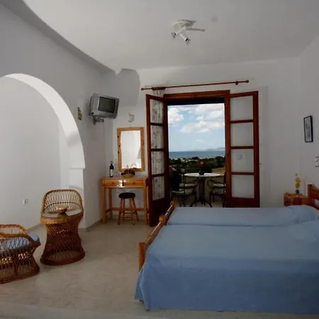 Pirgos Naxos Apartment Aliko Beach Room photo