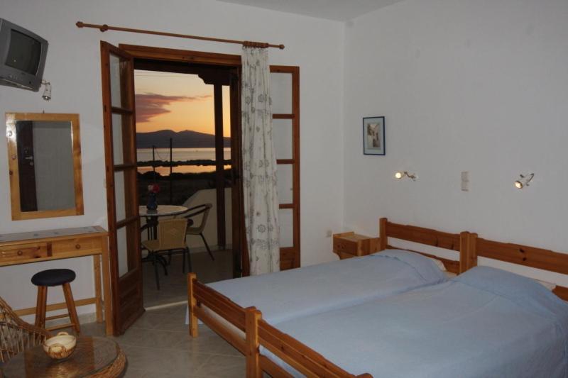 Pirgos Naxos Aliko Beach