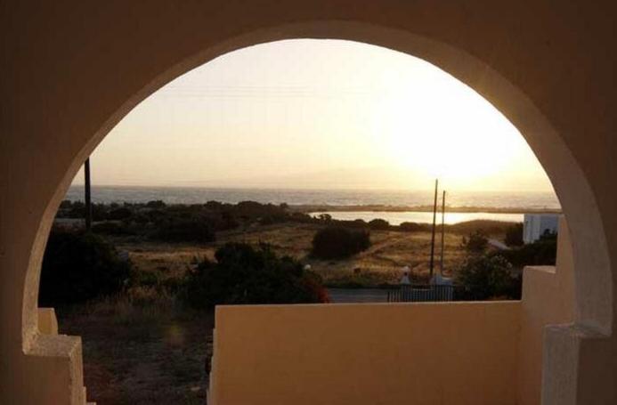 Pirgos Naxos Apartment *
