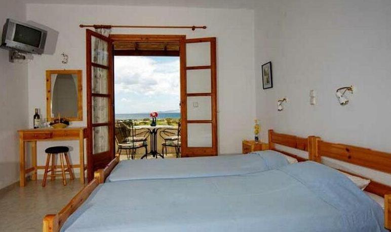 Pirgos Naxos Apartment